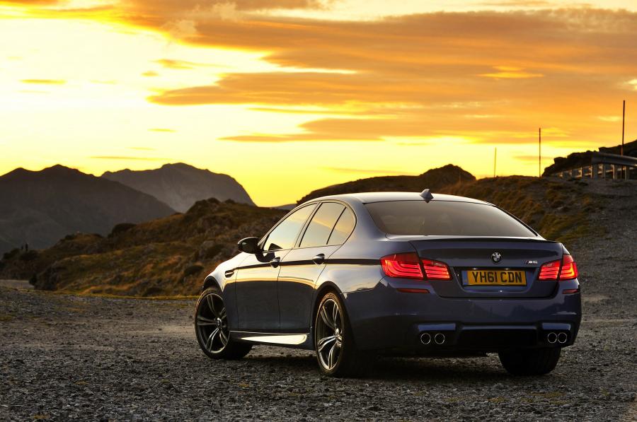  BMW M5 2012 года  (UK) (фото 21 из 27)